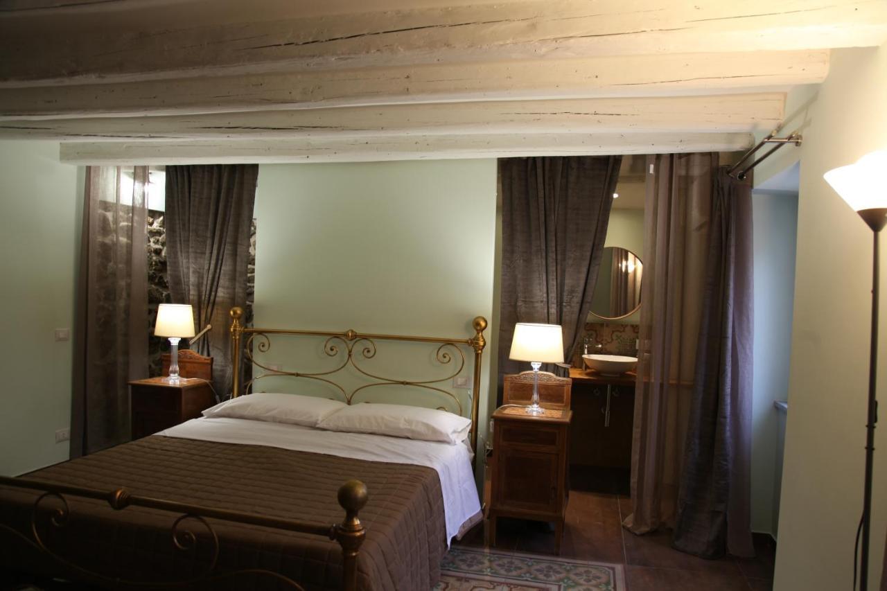 Chiarastella Rooms Villafrati Exterior foto